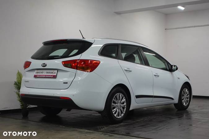 Kia Ceed 1.4 CRDi 90 SW Vision - 9