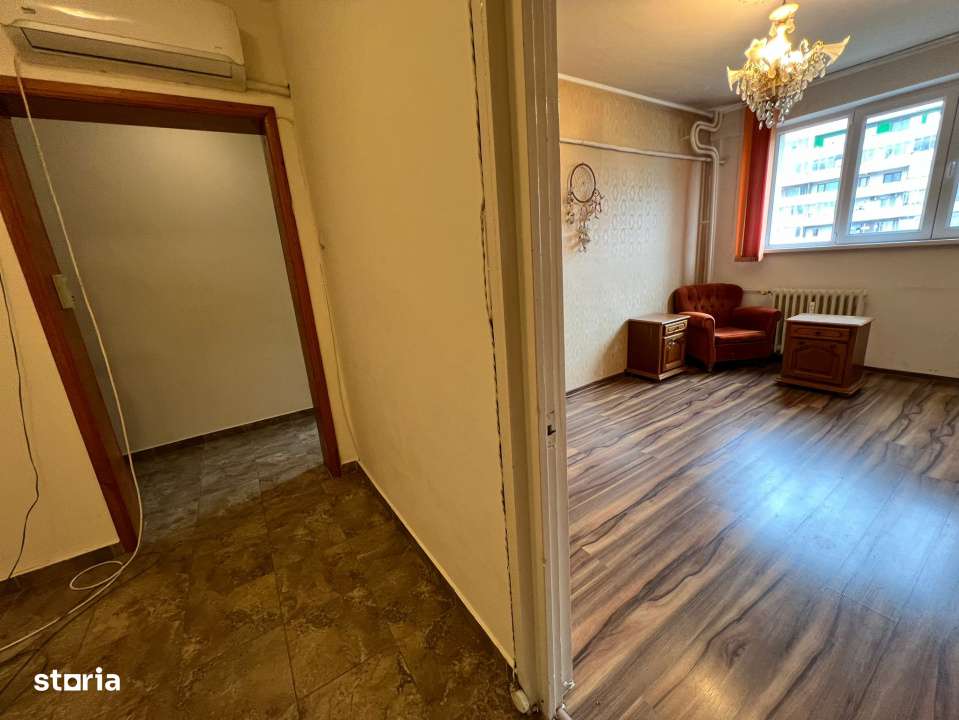 Bucur Obor- metrou la 1 min, 2 camere decomandat,-16