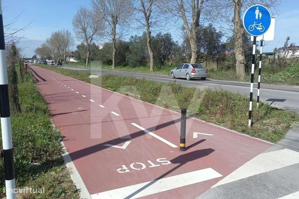 Terreno com 75.000 m2 para construção de armazéns no MONTIJO, Lisboa - Grande imagem: 5/18