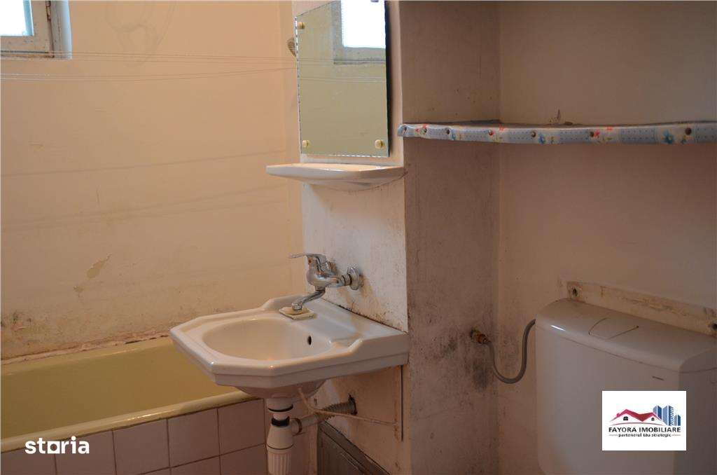Apartament 1 Camera de Vanzare Zona Pandurilor - Imagine principală: 5/6