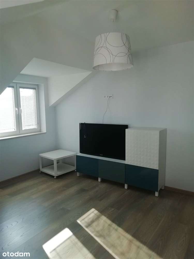 Małe mieszkanie dla singla w stylu loftowym - Pełny obrazek: 3/8