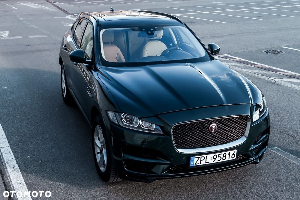 Jaguar F-Pace