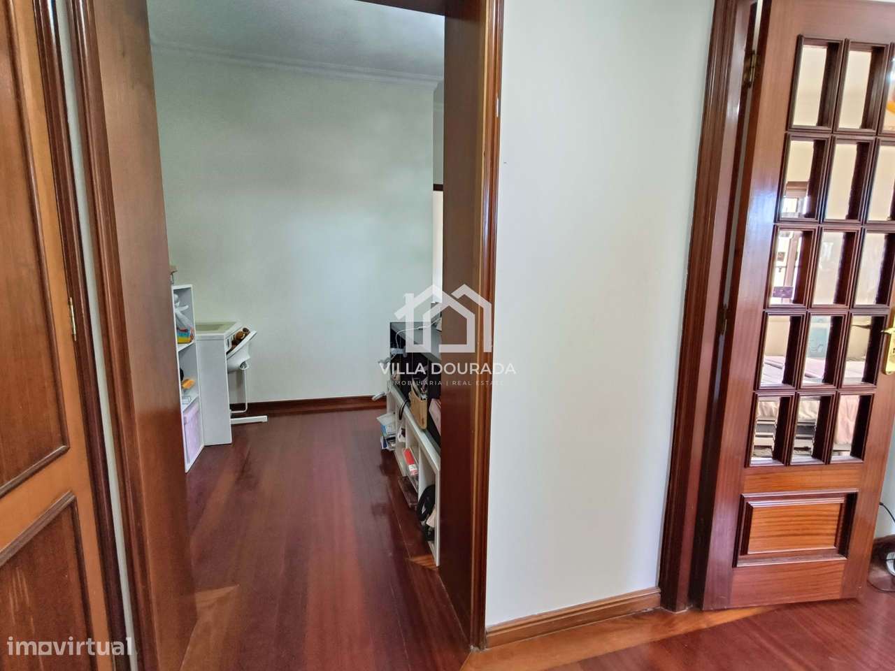 Moradia T3 ao centro de Pereiró com piscina. Aproveite!-34