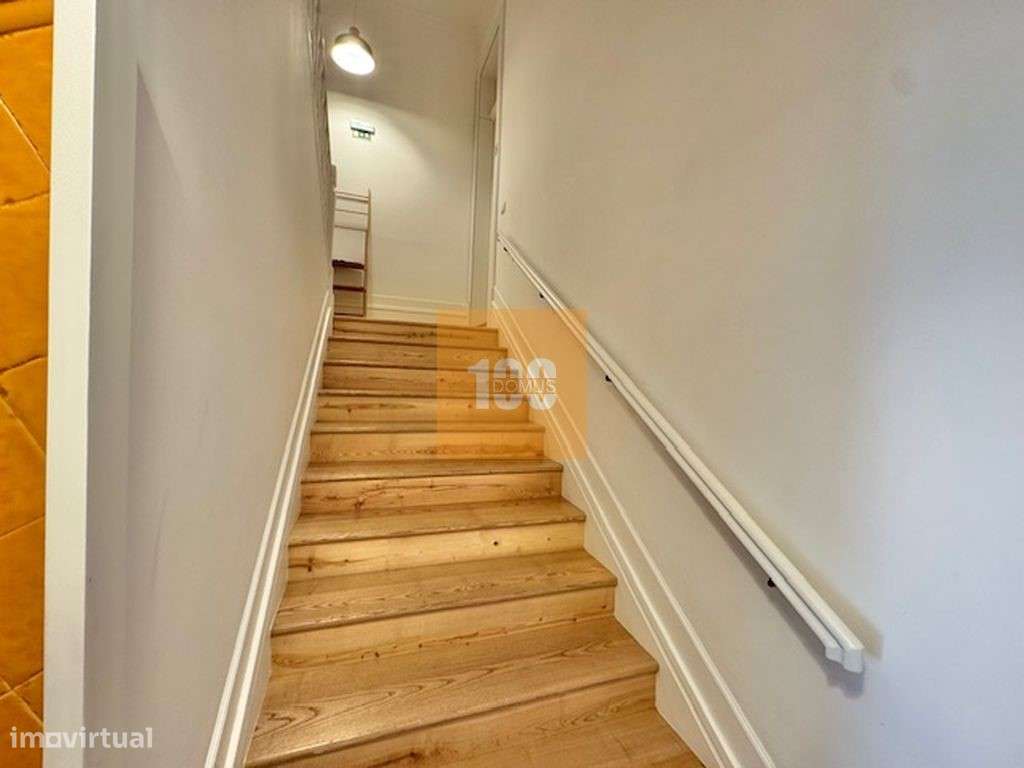 T0+1 na Rua Passos Manuel - Grande imagem: 3/18