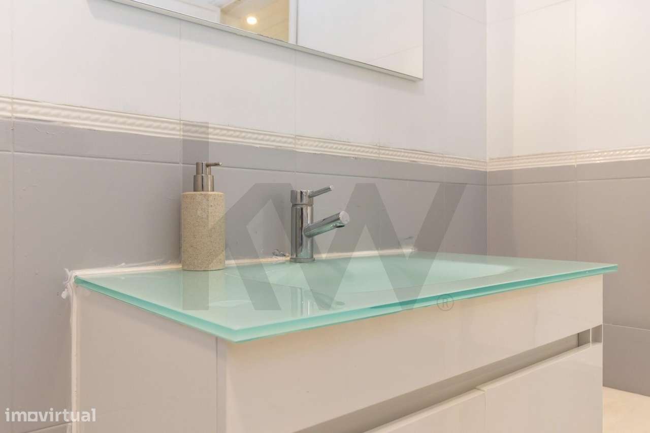 Apartamento T1 na Charneca da Caparica-36