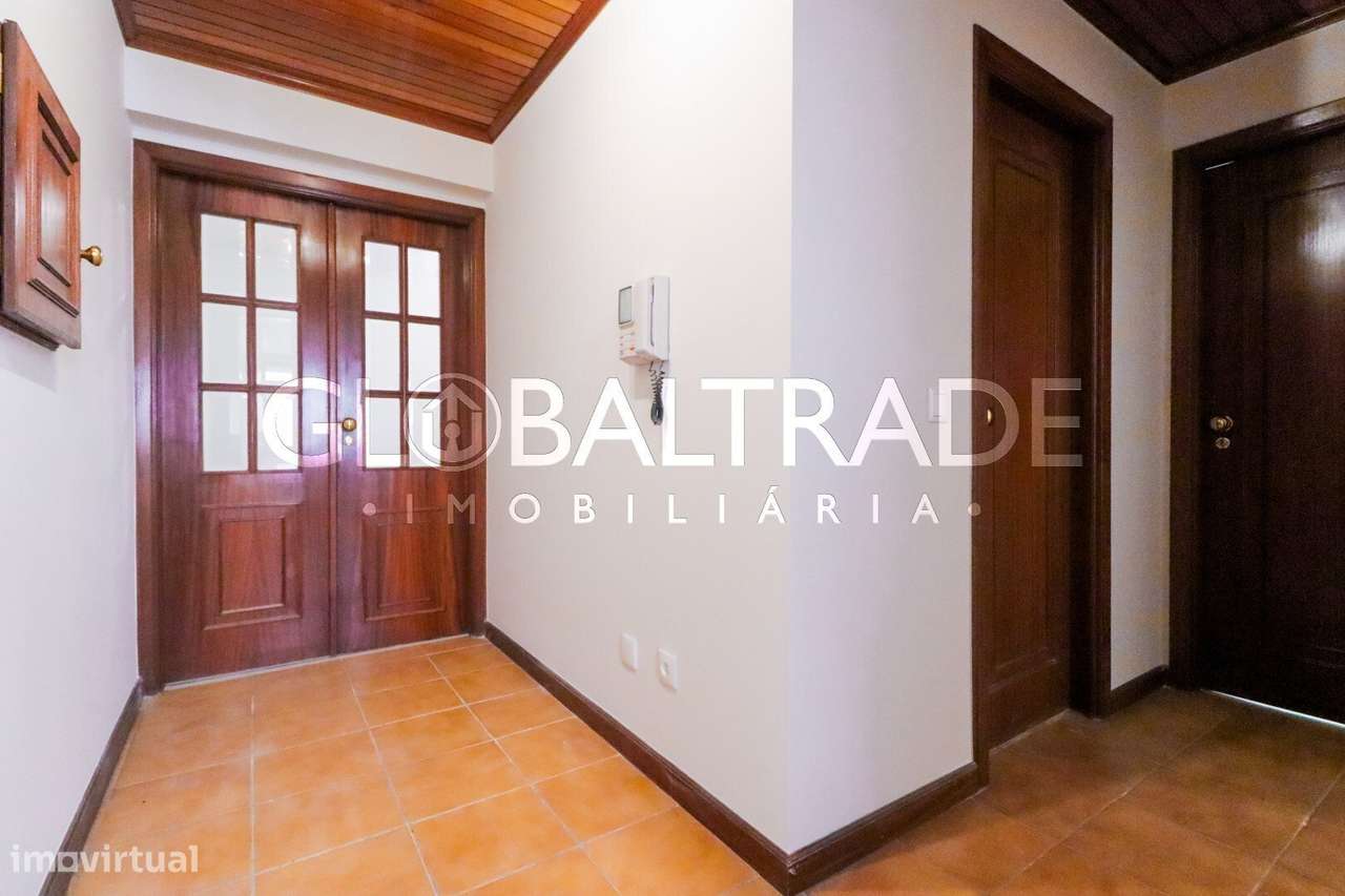 Apartamento T2 Renovado & Equipado em Fânzeres-13