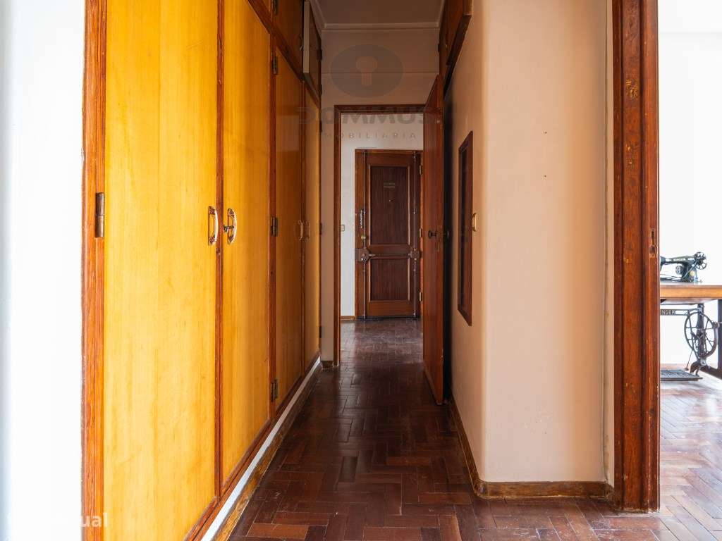 Apartamento T3 em Cruz Quebrada | Vista Rio-21