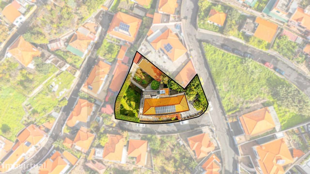 Moradia T4 Pedra Sina com Vista Panorâmica sobre o Funchal e o Mar |92 - Grande imagem: 4/11