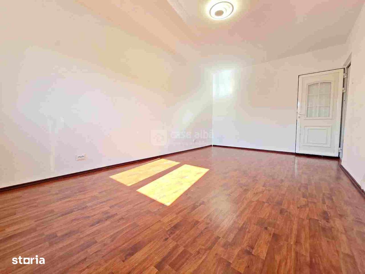 Galata - LIDL, 3 camere decomandat, disponibil imediat-2