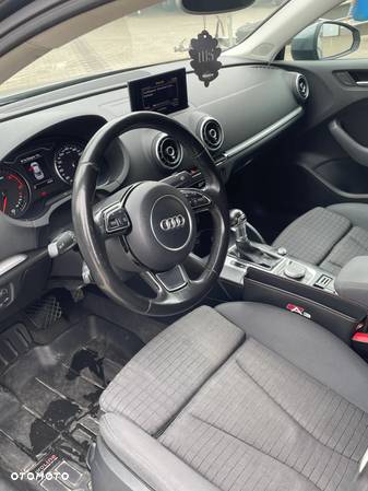 Audi A3 - 8