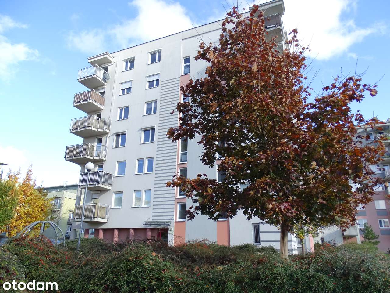 Dwa pokoje w nowoczesnym bloku na os. Batorego-14