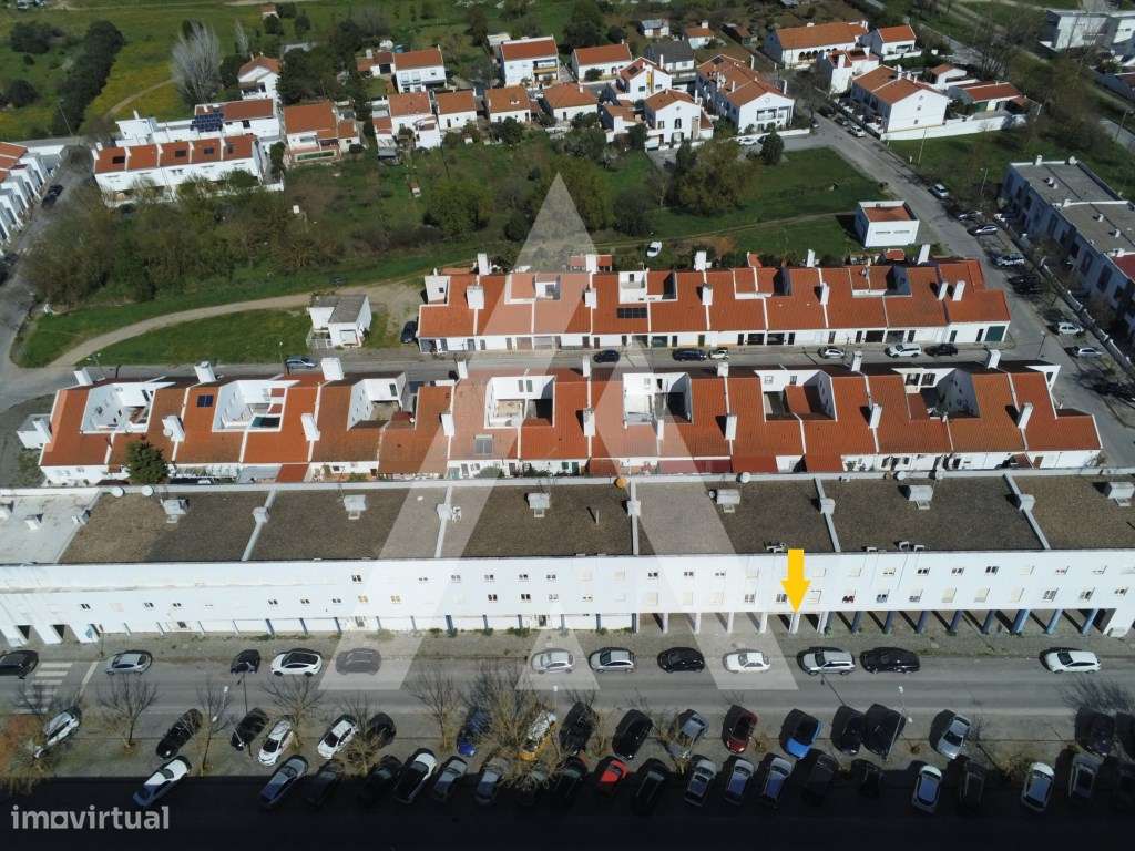 Cafetaria/Charcutaria com esplanada ,situada em zona habitacional d...-13