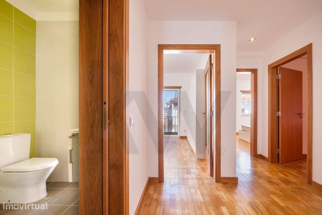 Apartamento T4  – Garagem e Churrasqueira - Alto dos Barreiros, Santa-17
