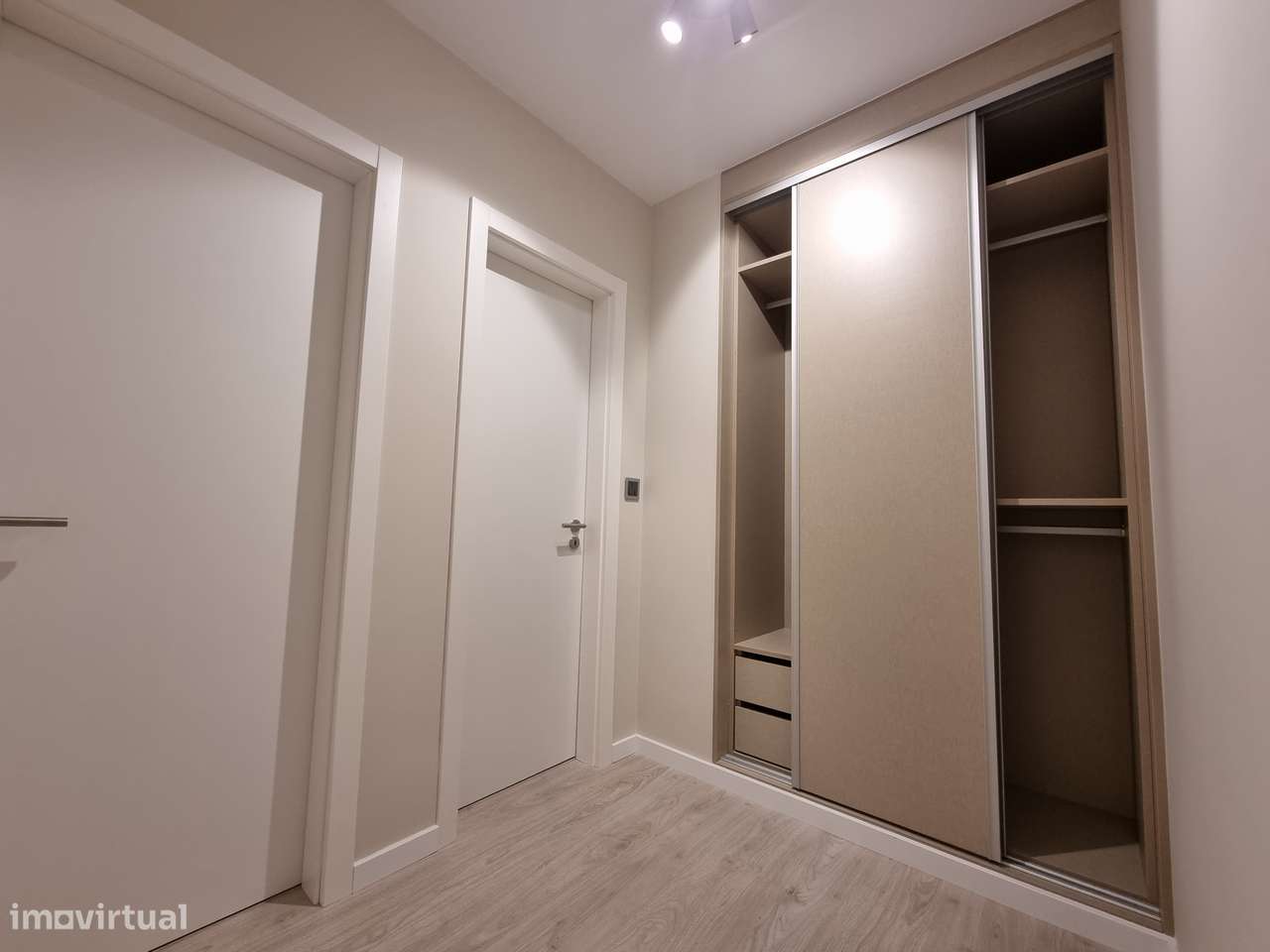 T4/T3 Renovado no Bairro do Liceu-28