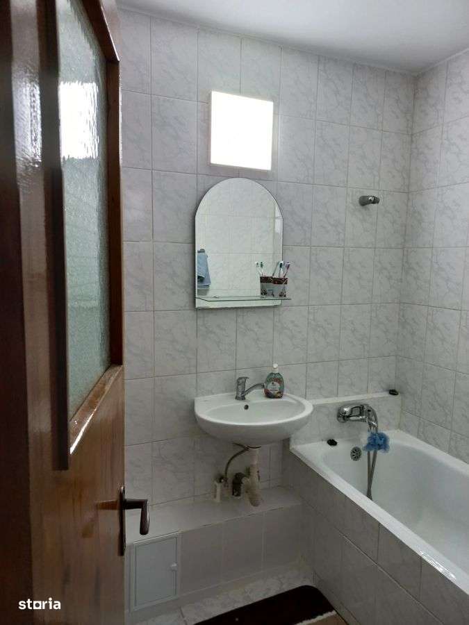 Închiriere garsonieră decomandată – Calea 13 Septembrie - Imagine principală: 5/11