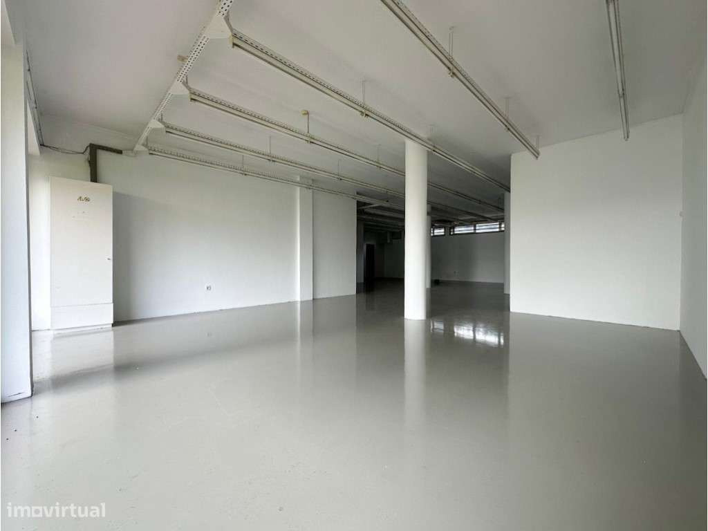 Arrenda-se loja no centro de Ribeirão com 128 m2. - Grande imagem: 5/10