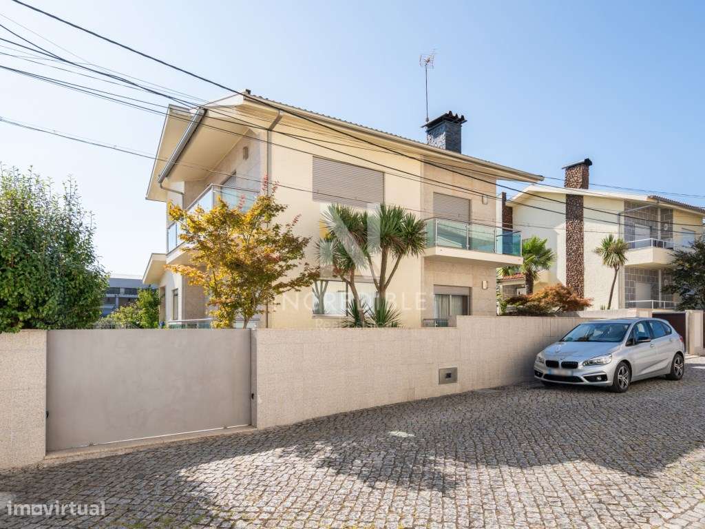 Moradia T3 Individual em Celeirós, Braga-1