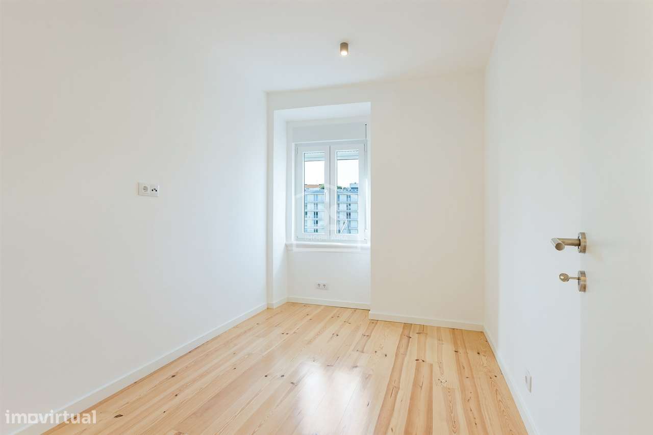 Apartamento T4 Venda em Avenidas Novas,Lisboa-9