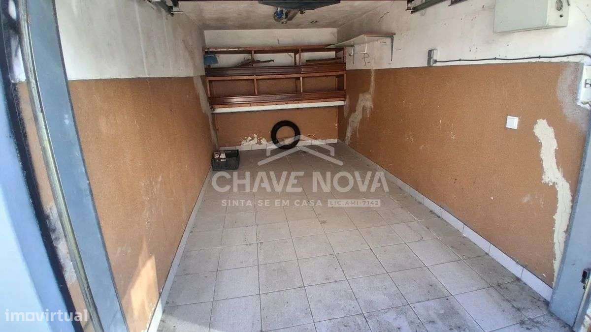 Apartamento T3 em Rio Tinto | Varanda | Garagem/Box | Próximo do Metro-5