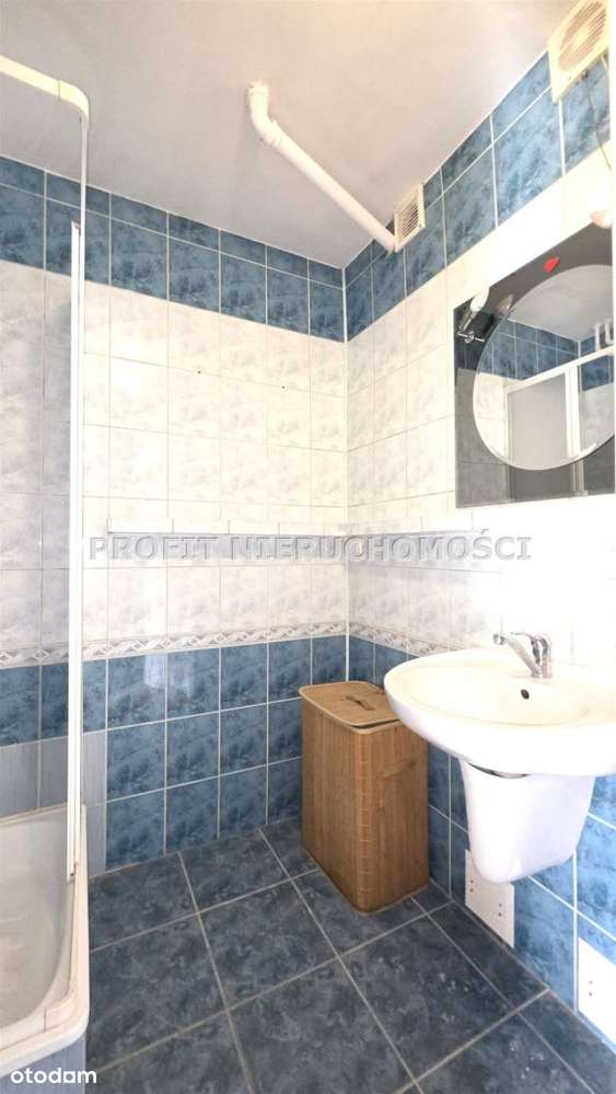 Środkowe mieszkanie z balkonem na parterze-13