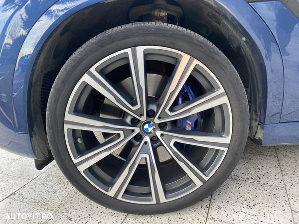 BMW X6 xDrive40d xLine - 35