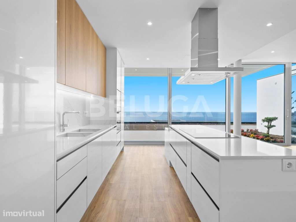 MORADIA T3+1 MINIMALISTA || ESTREITO DA CALHETA-18