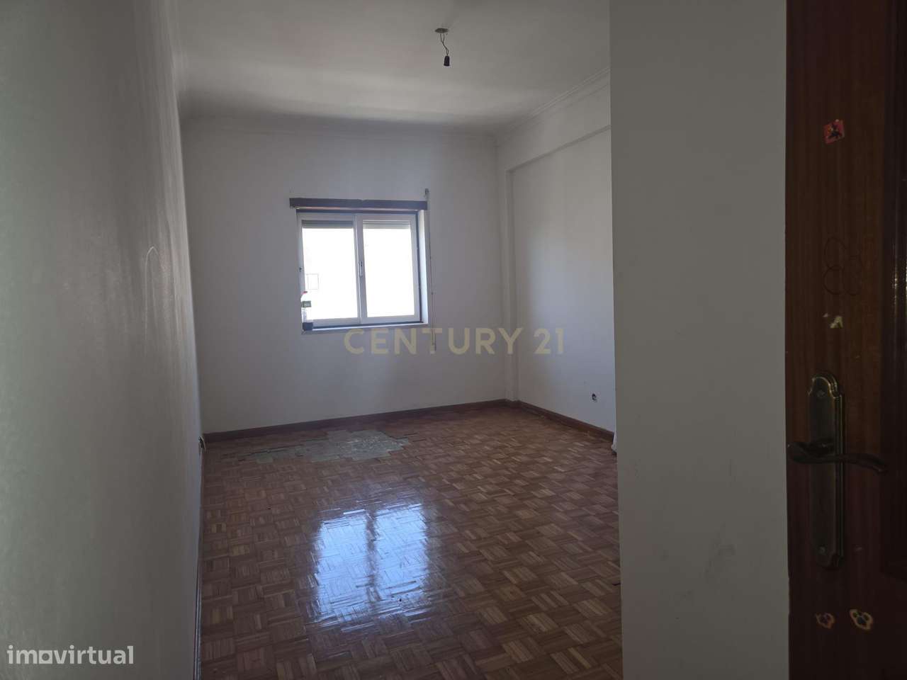 Apartamento T3 em Castelo Branco - Oportunidade Única!-12