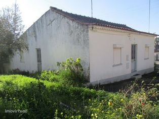 Casa de aldeia com 3 quartos a 8 km da cidade de Tomar no centro de Po
