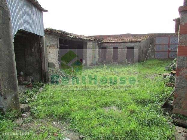 Moradia Para Reconstrução com Terreno 3000 mts - Grande imagem: 2/6