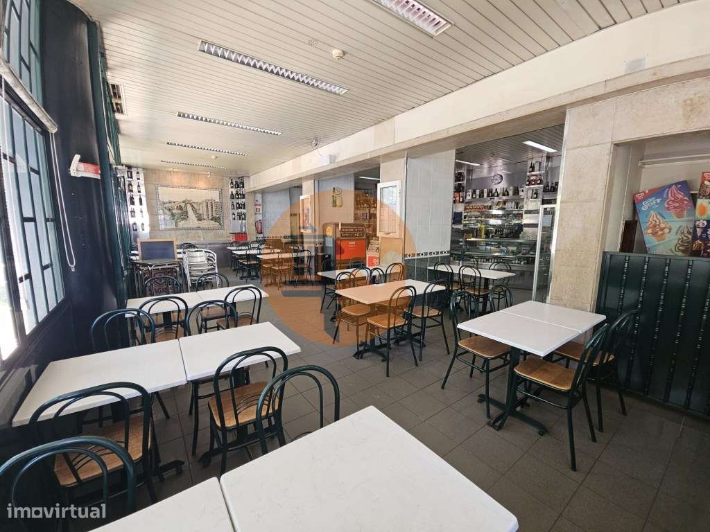 Vende-se; Simpátido Restaurante Pastelaria Fabrico próprio, Dom Rod... - Grande imagem: 5/57