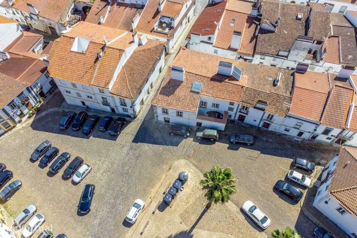 Moradia T6 para venda-19