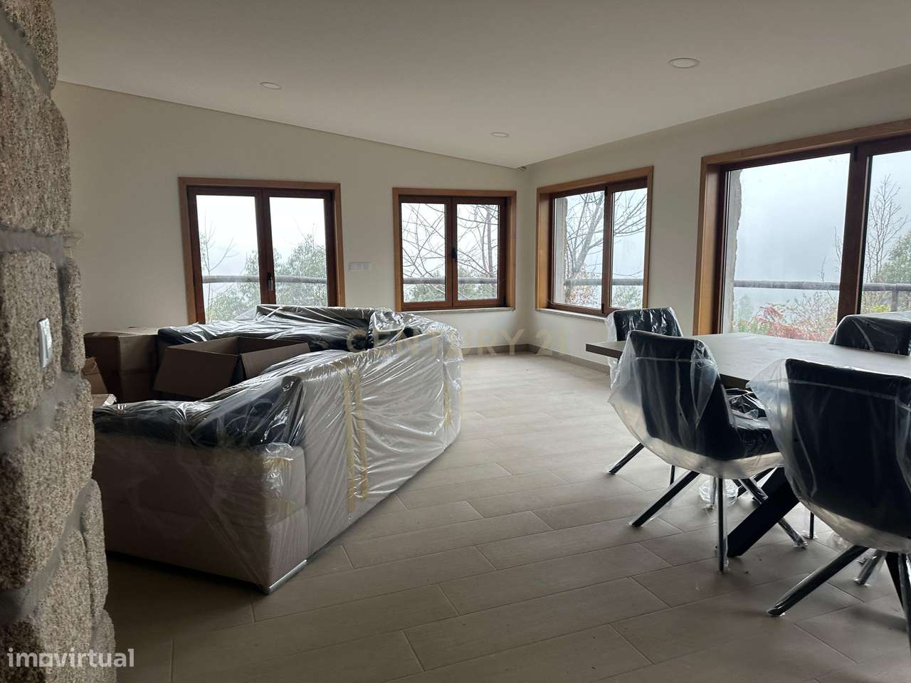 Casa Exclusiva no Gerês – Ideal para Investimento Turístico ou Refúgio - Grande imagem: 4/36