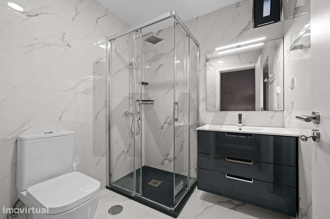 Moradia T4 com piscina e vista oceano, São Gonçalo, Funchal-46