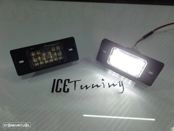 Suporte De Lâmpada De Matricula Com Led Branco Para VW Bora, Golf 5, Passat B5.5/3BG, Tiguan, Touareg, Porsche Cayenne/S 9PA 5-drs - 9