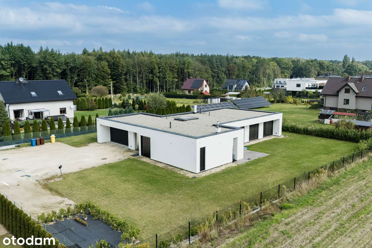 Przestronny dom parterowy - cisza i spokój w doskonałej lokalizacji.-16