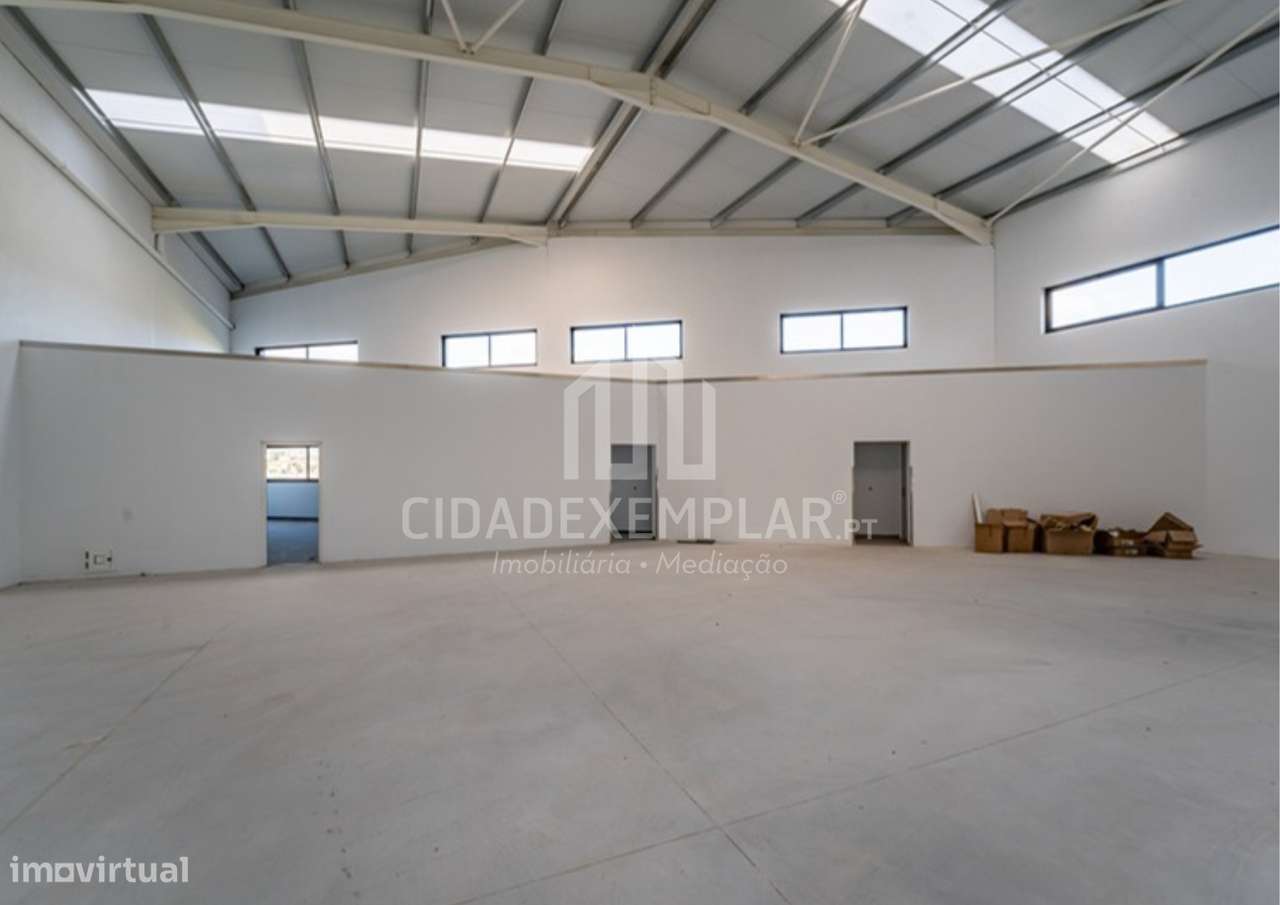 Versátil Pavilhão industrial em Macieira, Lousada-7