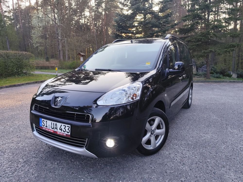 Peugeot Partner II HDi FAP 110 Family 2012