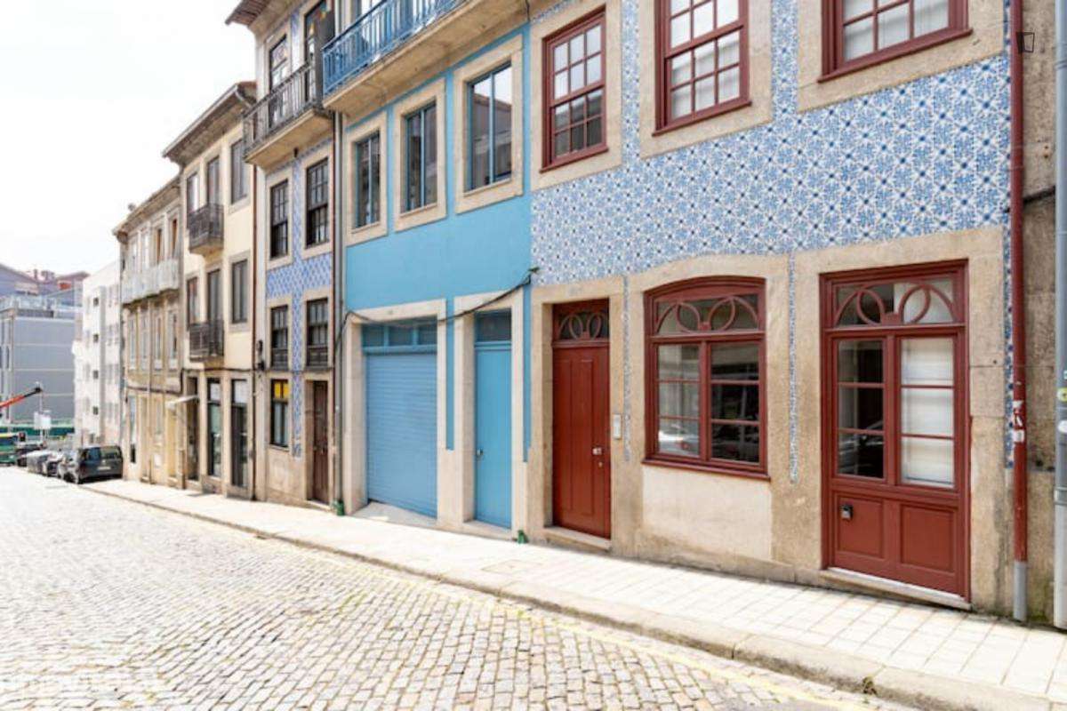 Apartamento com 1 quartos - localizado em Santo Ildefonso Porto - Grande imagem: 3/6