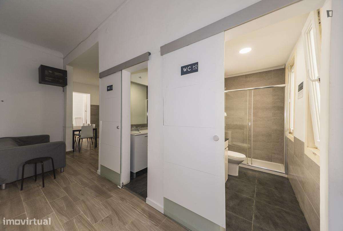 Quarto - localizado em Lapa Lisbon - Grande imagem: 4/9