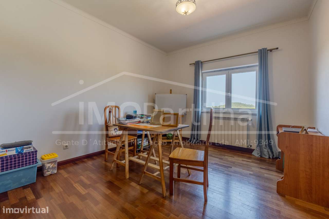 Moradia T5 em Montesouros - Mafra-20