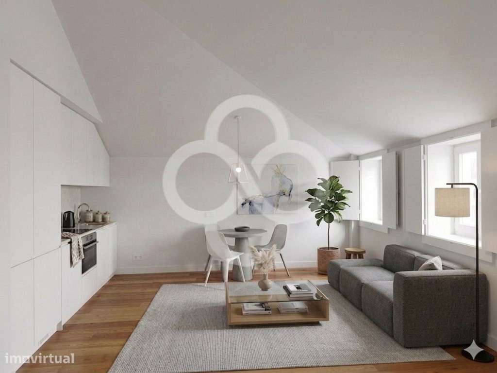 Apartamento T1 No Castelo A Graca Em Condominio Com Piscina E Garag