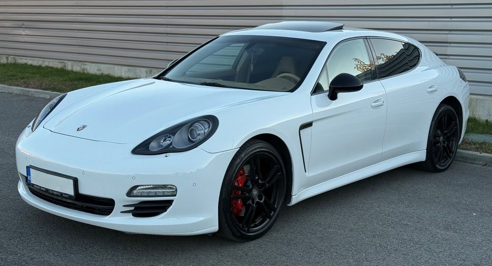 Porsche Panamera 2012