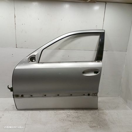 Porta Frente Esquerda Mercedes-Benz E-Class (W211) - 1