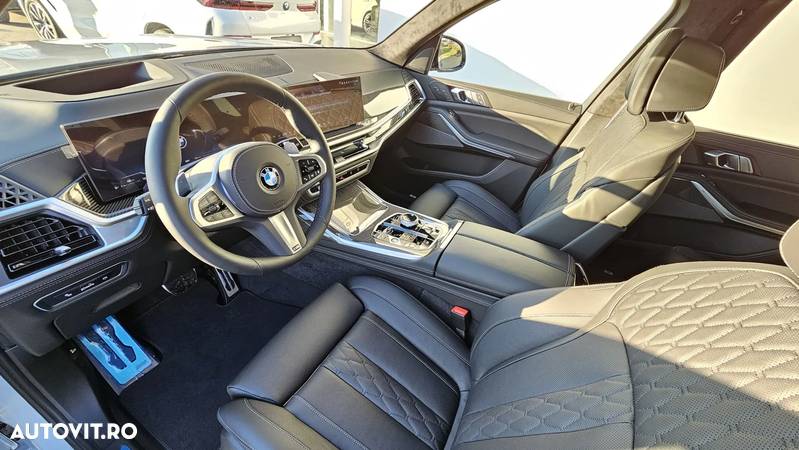 BMW X7 xDrive40i AT MHEV - 7