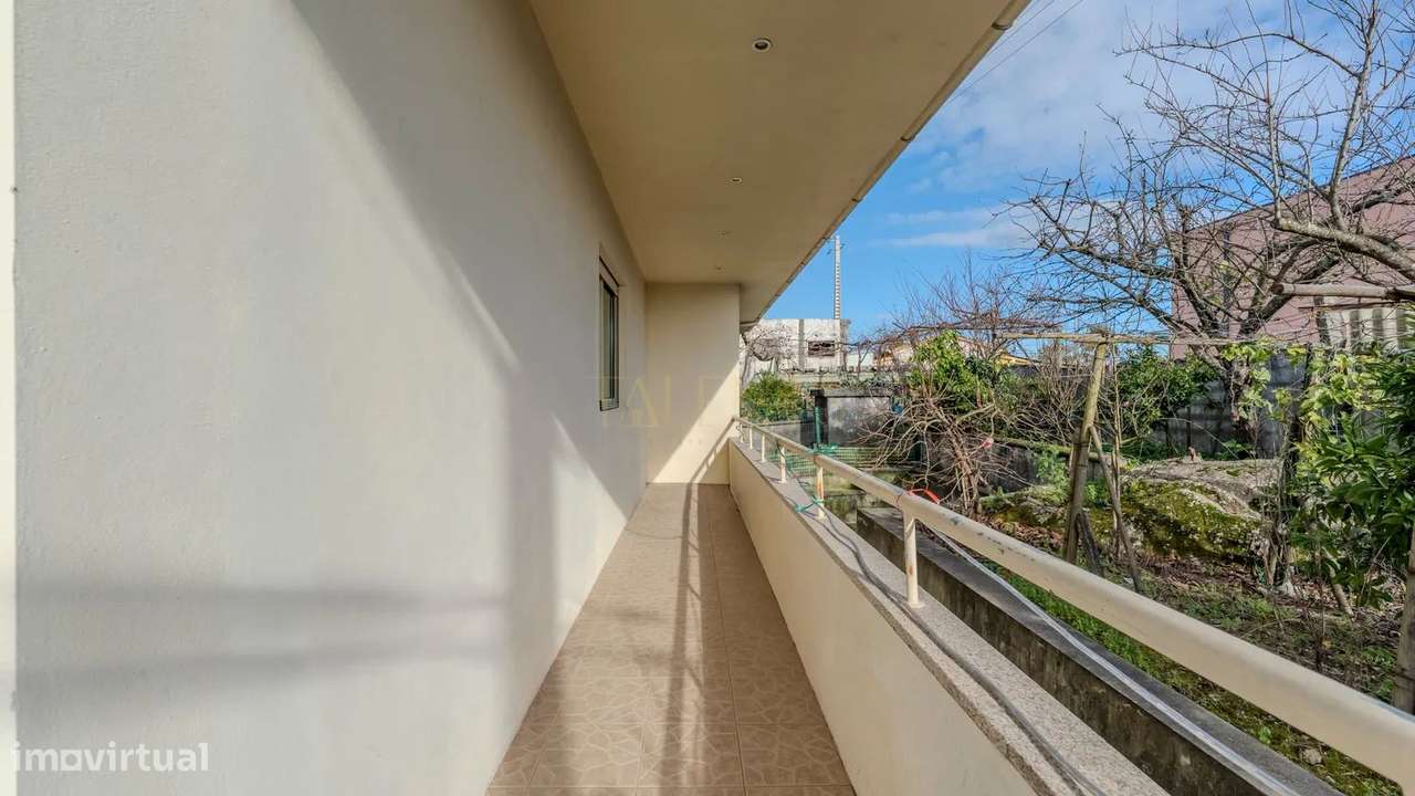 Moradia 3T Calvos, Guimarães (Bi-Familiar)-8