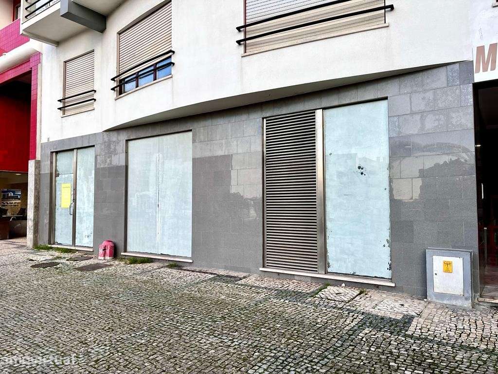 Loja com 190m² no centro de Caldas da Rainha - Grande imagem: 3/23