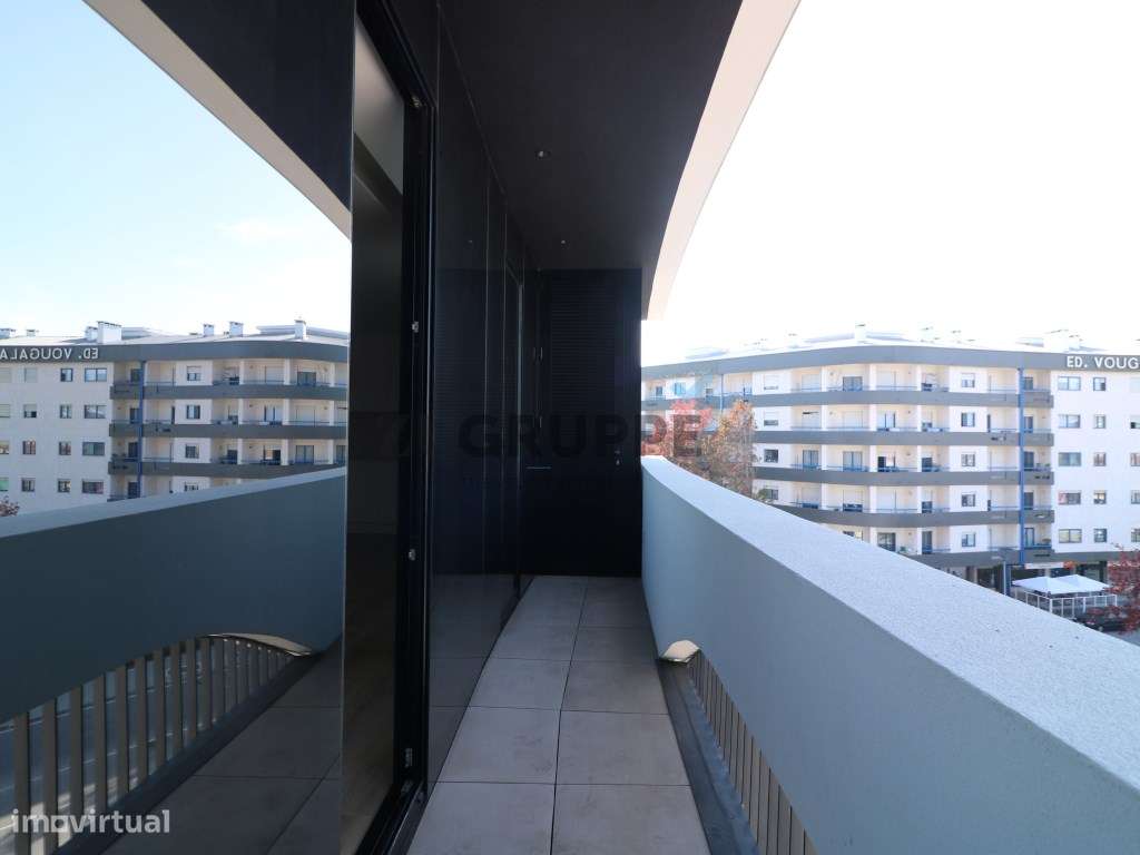 Apartamento T3 Aveiro com varanda pronto a habitar-26