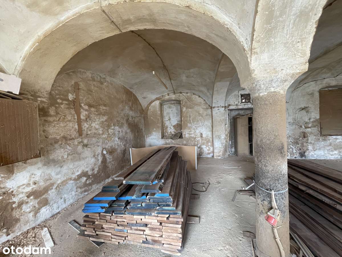 Budynek usługowy "Stara Stolarnia" o pow. ok. 500 m2, Wróblowice-6