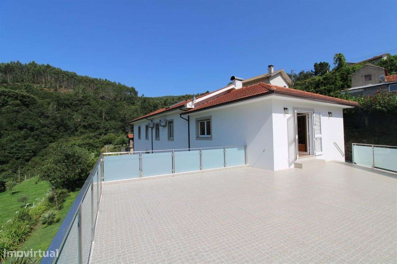 Quinta T4 em Macieira de Cambra, Vale de Cambra | ERA Imobiliária-8