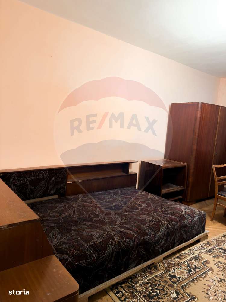 Garsoniera de închiriat- Calea Bucuresti - Imagine principală: 2/6